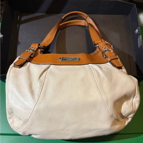 Coach Handbags - Off white Leather Coach Shoulder Bag